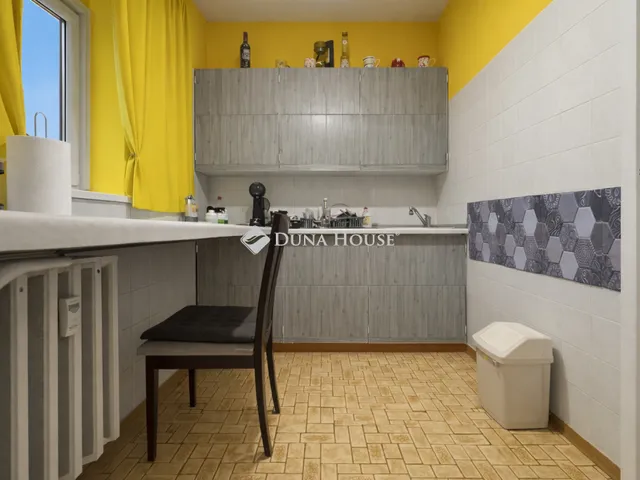 Eladó lakás Budapest III. kerület 48 nm