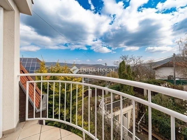 Eladó ház Budapest II. kerület 292 nm