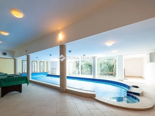 Eladó ház Budapest II. kerület 292 nm