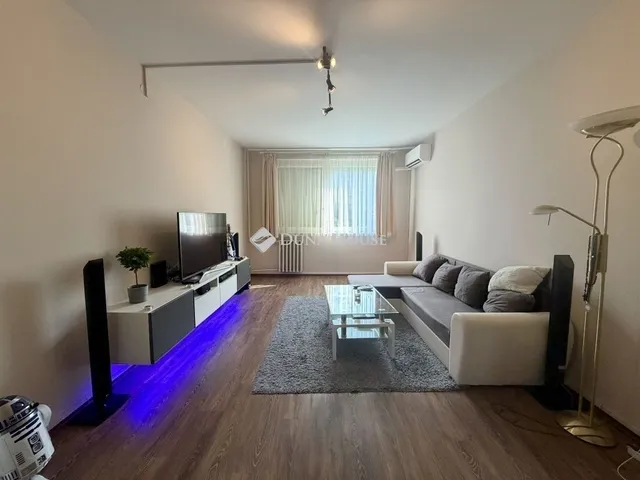 Eladó lakás Budapest III. kerület 56 nm