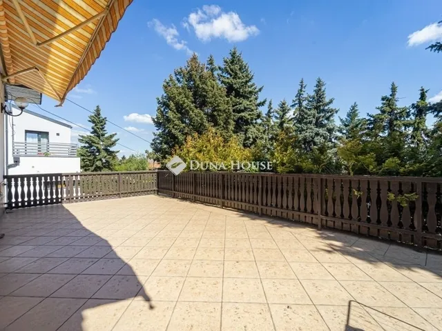 Eladó ház Budapest III. kerület, Testvérhegy 186 nm