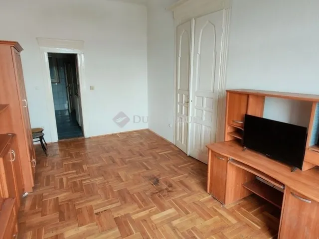 Eladó lakás Budapest X. kerület 120 nm