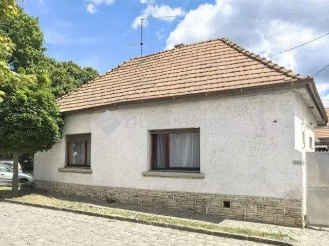 Eladó ház Dunabogdány 142 nm