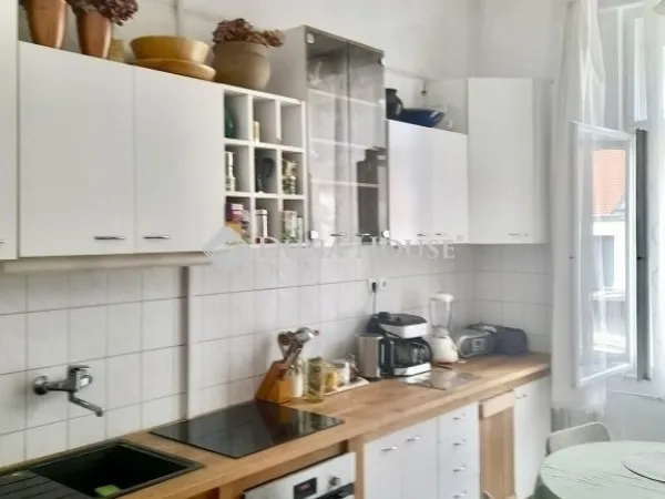 Eladó lakás Budapest V. kerület 68 nm