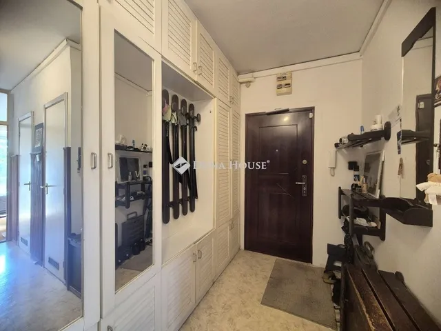 Eladó lakás Budapest III. kerület 73 nm