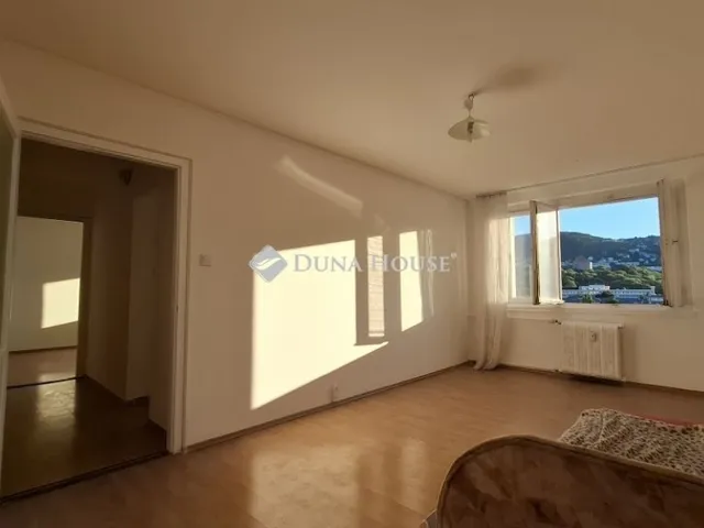 Eladó lakás Budapest III. kerület 48 nm