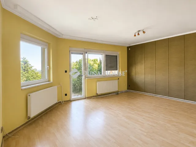 Eladó ház Budapest XII. kerület 321 nm
