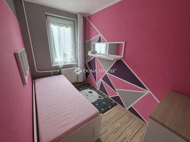 Eladó lakás Budapest III. kerület 56 nm