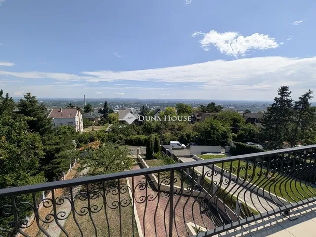 Eladó lakás Budapest III. kerület 66 nm