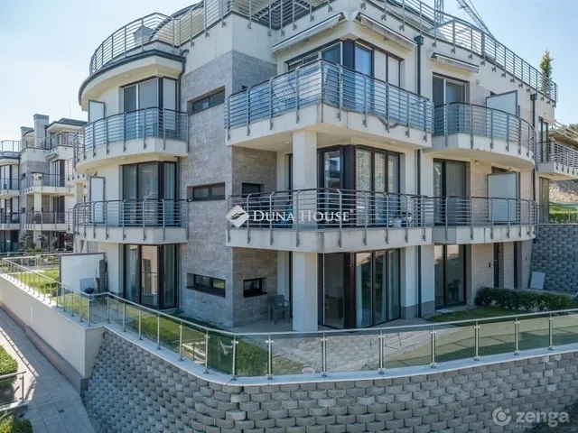 Eladó lakás Budapest III. kerület, Csillaghegy 99 nm