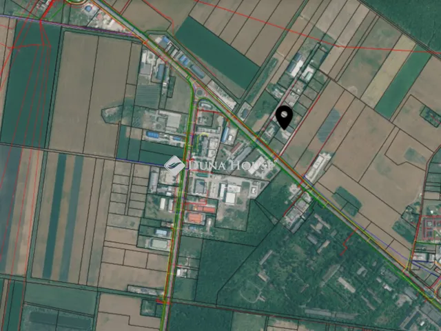 Eladó kereskedelmi és ipari ingatlan Szolnok 2551 nm