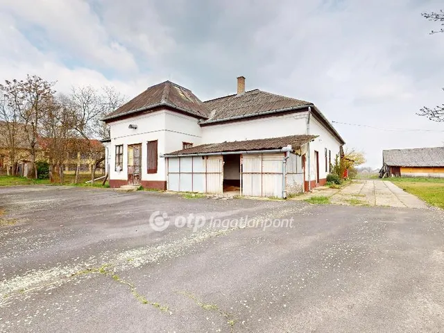 Eladó ház Nyírtass 360 nm