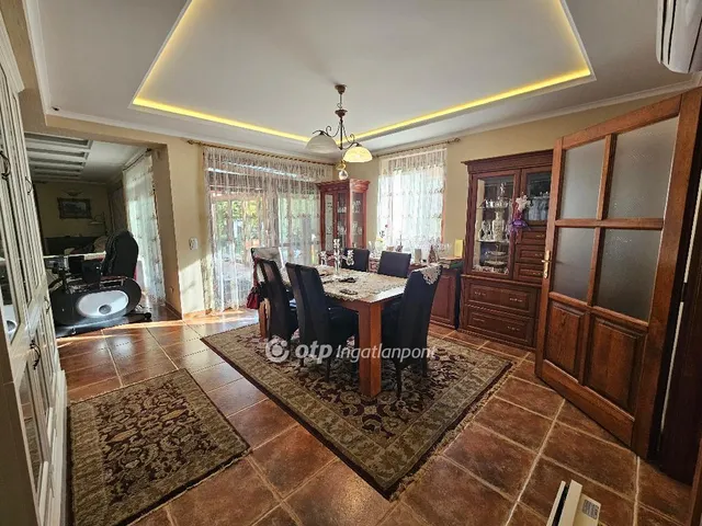 Eladó ház Nyíregyháza 230 nm