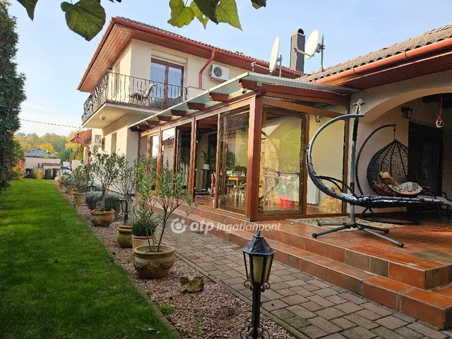 Eladó ház Nyíregyháza 230 nm