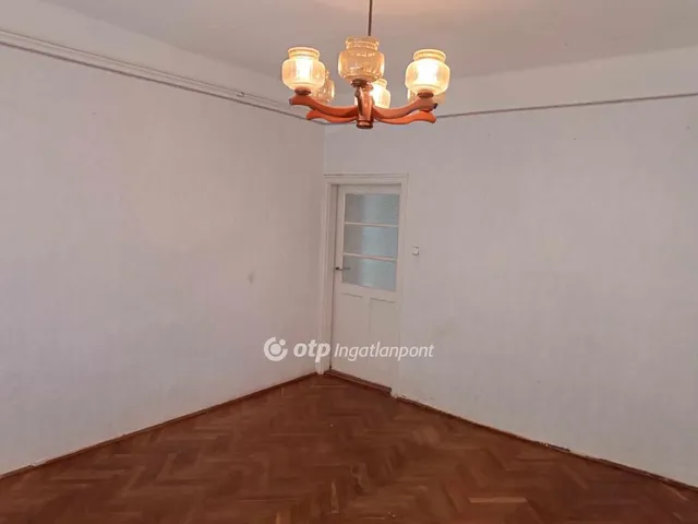 Eladó lakás Tiszavasvári 61 nm