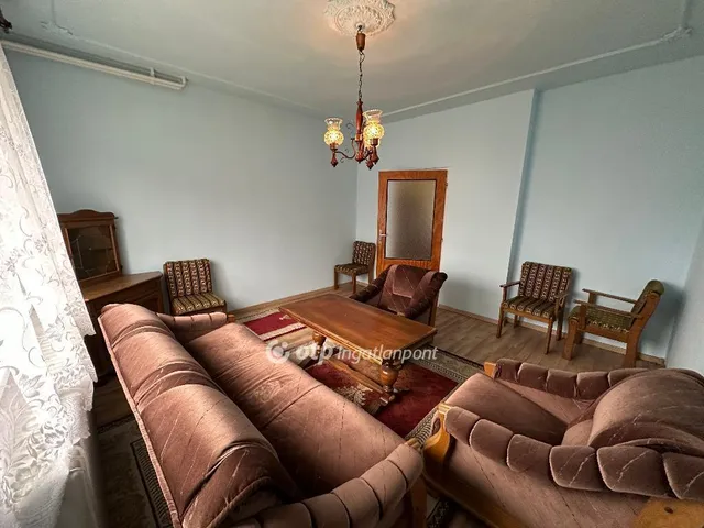 Eladó ház Nyíregyháza, Rozsrétszőlő 71 nm