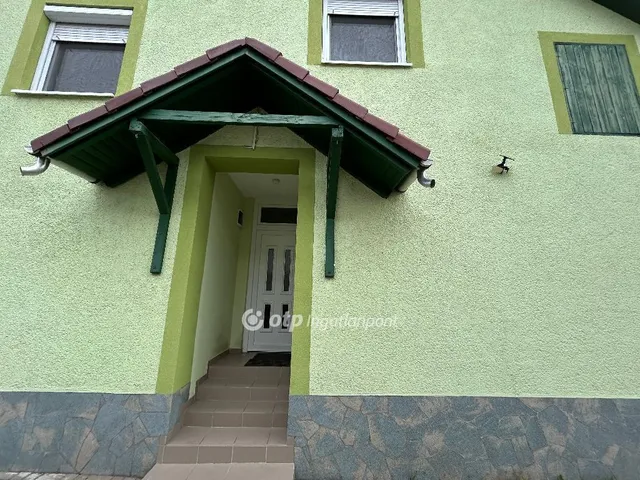 Eladó ház Debrecen 180 nm