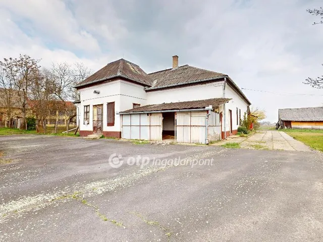 Eladó ház Nyírtass 360 nm