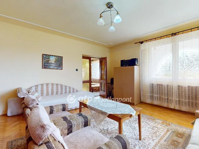 Eladó ház Kótaj 150 nm