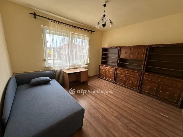 Eladó ház Nyíregyháza, Rozsrétszőlő 71 nm