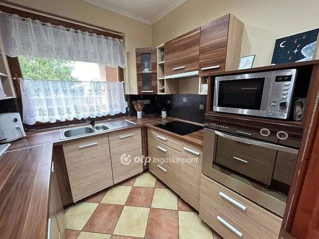 Eladó ház Nyíregyháza 270 nm