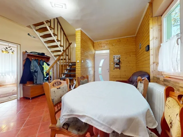 Eladó ház Szakoly 140 nm