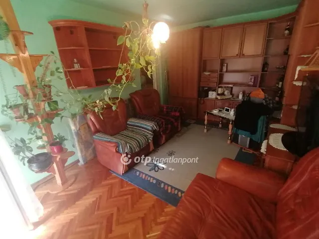 Eladó lakás Debrecen, Sestakert 54 nm