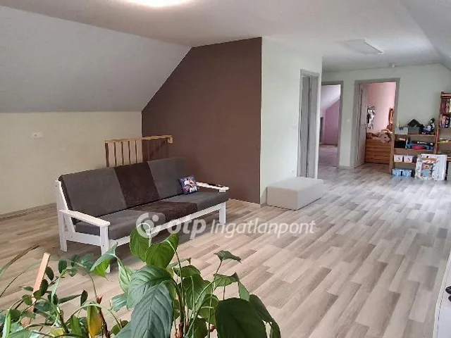 Eladó ház Nyíregyháza 220 nm