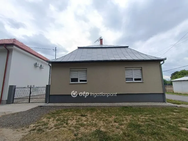 Eladó ház Mándok 100 nm
