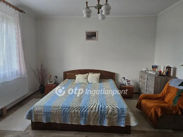 Eladó ház Téglás 66 nm