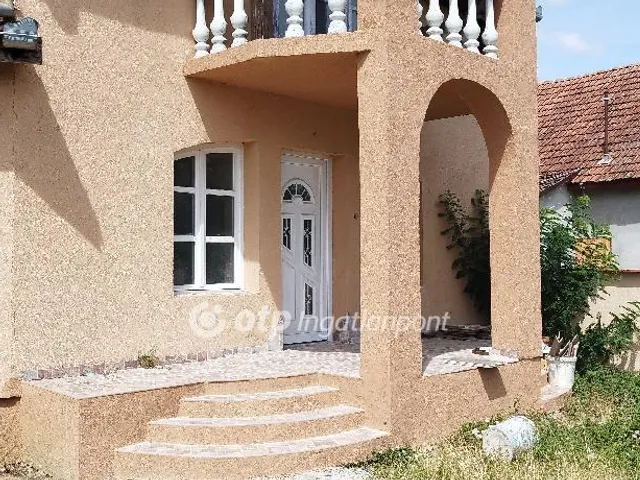 Eladó ház Csenger 121 nm