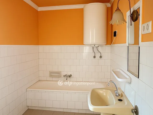 Eladó ház Téglás 70 nm