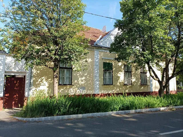 Eladó lakás Sárospatak 44 nm