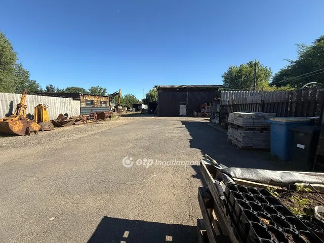 Eladó ház Újfehértó, Mályváskert 68 nm