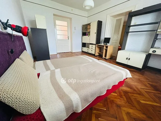 Eladó ház Gávavencsellő 120 nm