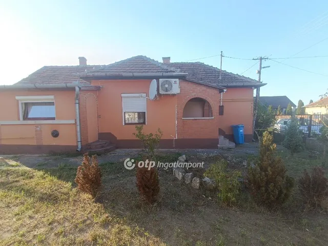 Eladó ház Demecser 80 nm