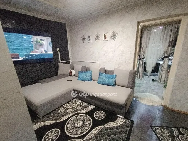 Eladó ház Gávavencsellő 75 nm