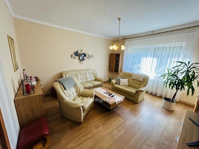 Eladó ház Téglás 119 nm