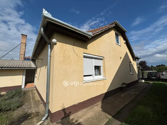 Eladó ház Szorgalmatos 113 nm