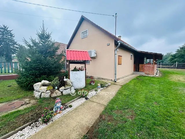 Eladó ház Buj 70 nm