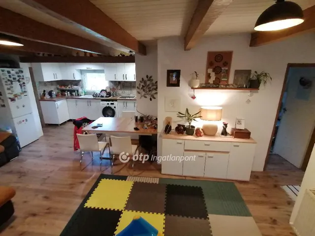 Eladó mezőgazdasági ingatlan Debrecen 120 nm