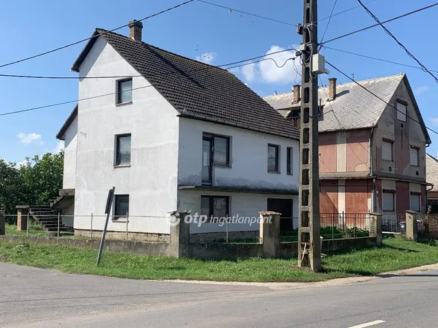 Eladó ház Tiszavasvári 182 nm
