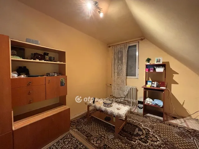 Eladó ház Szabolcsveresmart 238 nm