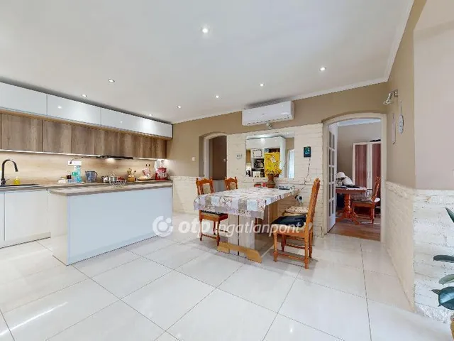 Eladó ház Kótaj 93 nm