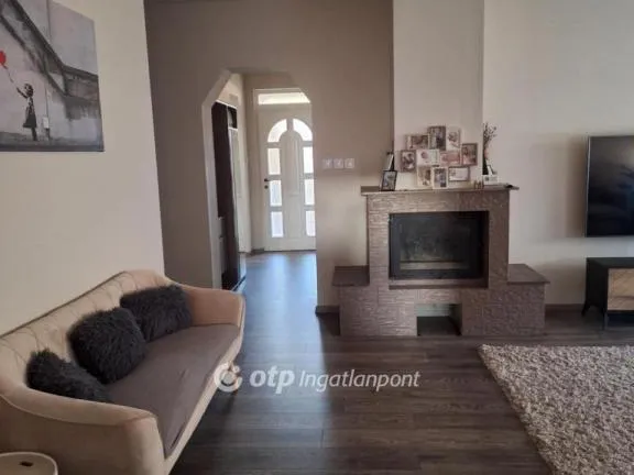 Eladó lakás Fehérgyarmat 144 nm