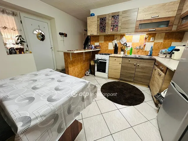 Eladó ház Buj 70 nm