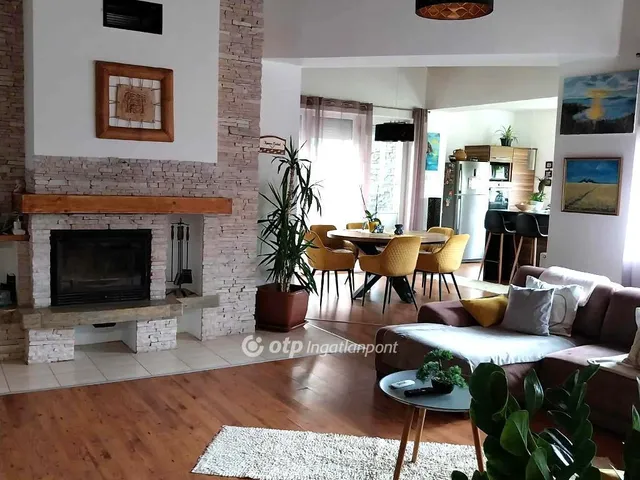 Eladó üdülő és hétvégi ház Nyíregyháza 202 nm