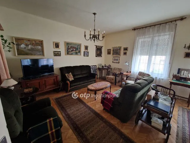 Eladó ház Nyíregyháza 220 nm