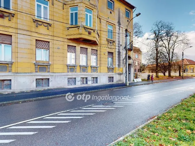 Eladó lakás Miskolc 190 nm