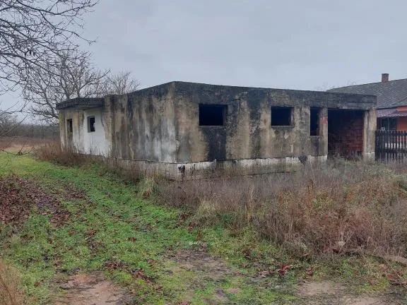 Eladó telek Apagy 1651 nm